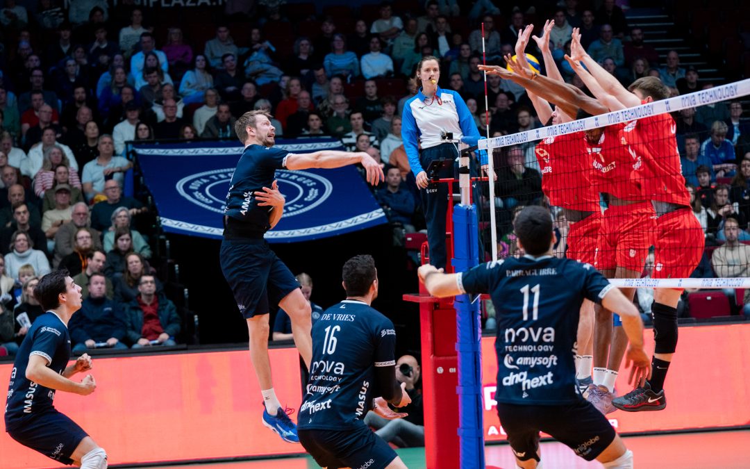 Nova Tech Lycurgus wint Europees overtuigend met 3-0 van Dinamo Boekarest
